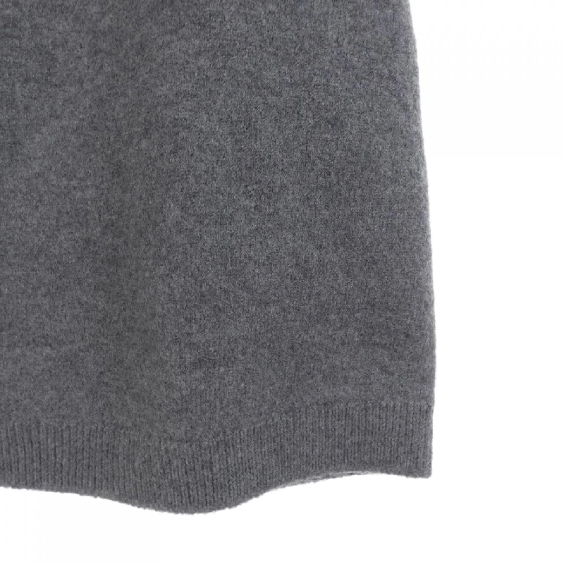 Chân váy LOUIS VUITTON FPKZ05AMO - Hàng hiệu Authentic 818892