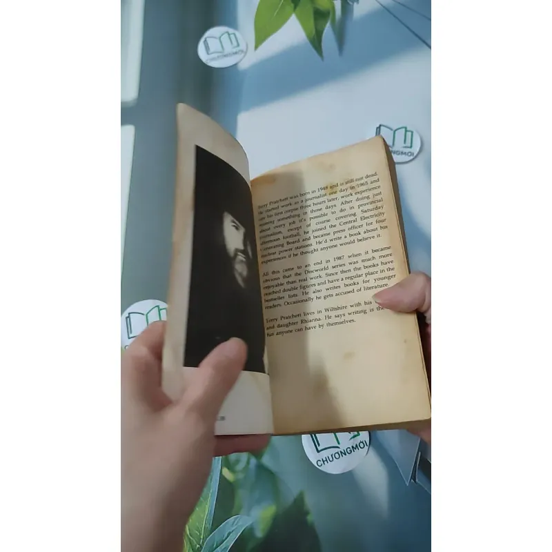 [MIỄN PHÍ BỌC SÁCH] [XƯA] Interesting Times (1994) - Terry Pratchett 1027167