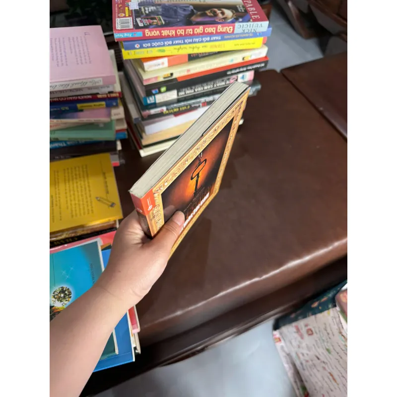 LUẬT HẤP DẪN – BÍ MẬT TỐI CAO- K4 1028165