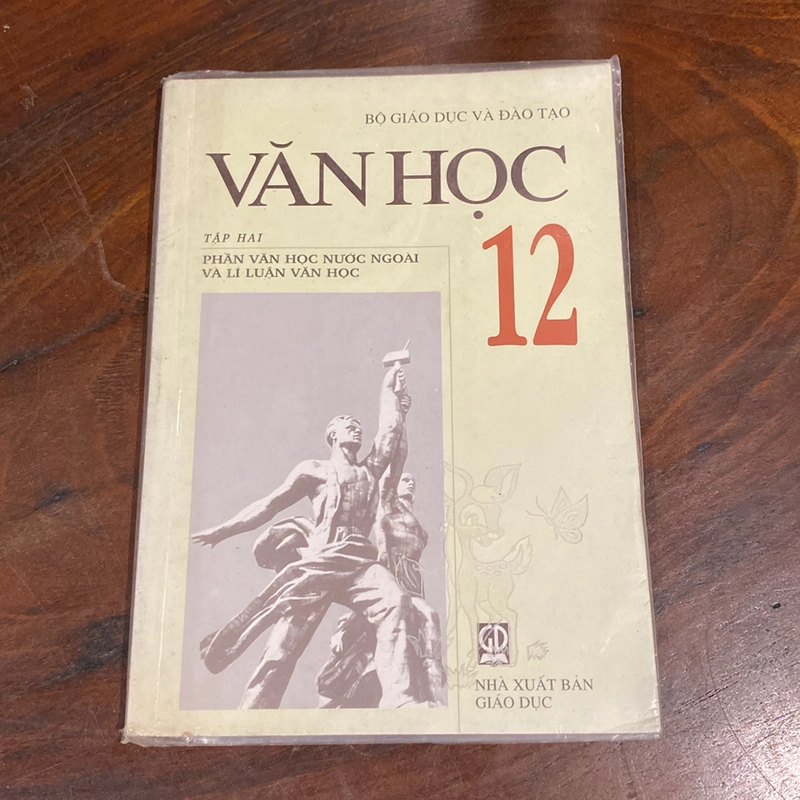 VĂN HỌC 12, TẬP HAI, PHẦN VĂN HỌC NƯỚC NGOÀI VÀ LÍ LUẬN VĂN HỌC 503037
