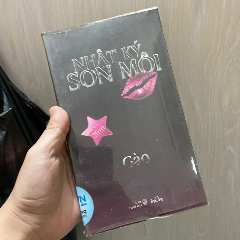 Nhật ký Son Môi - Gào 970292