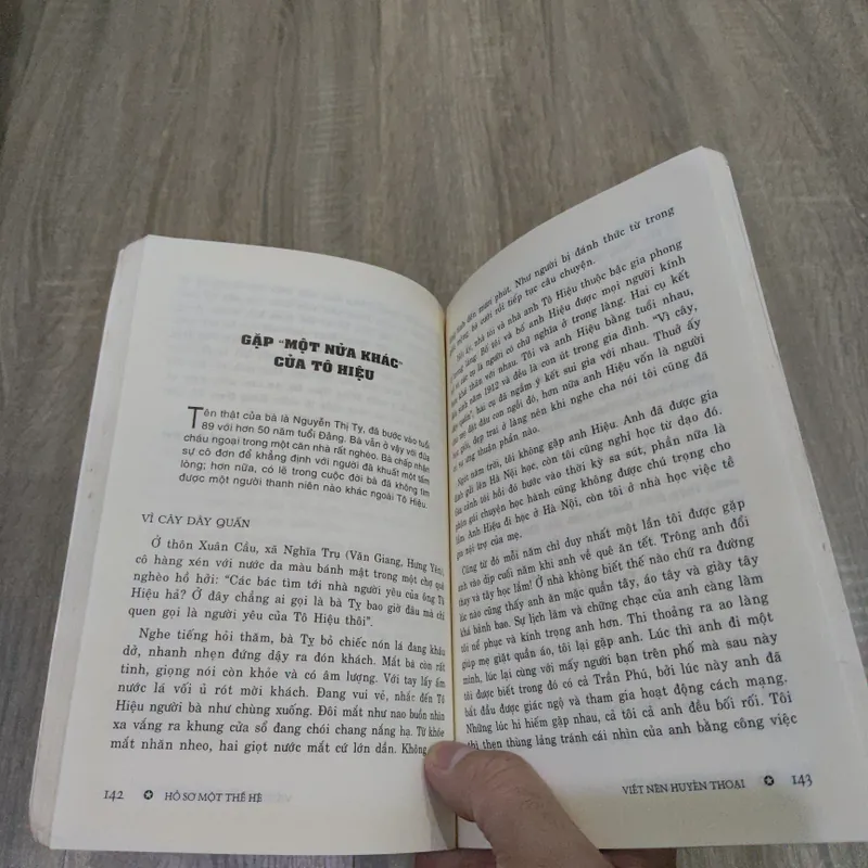 Viết Nên Huyền Thoại - Hồ Sơ Một Thế Hệ  733943