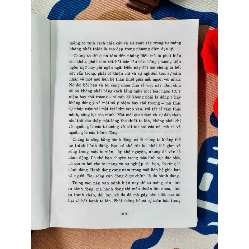 [SÁCH TRIẾT HỌC - SÁCH CŨ] ĐỐI DIỆN CUỘC ĐỜI - JIDDU KRISHNAMURTI - CÓ VẾT Ố NHẸ 929110