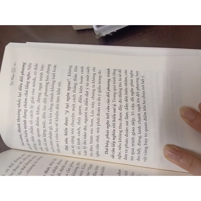 Trí thông minh của sự tinh tế - Sách cũ 642890