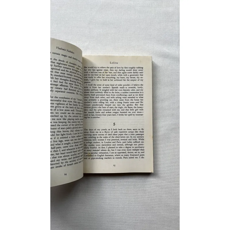 Lolita - Vladimir Nabokov  933172