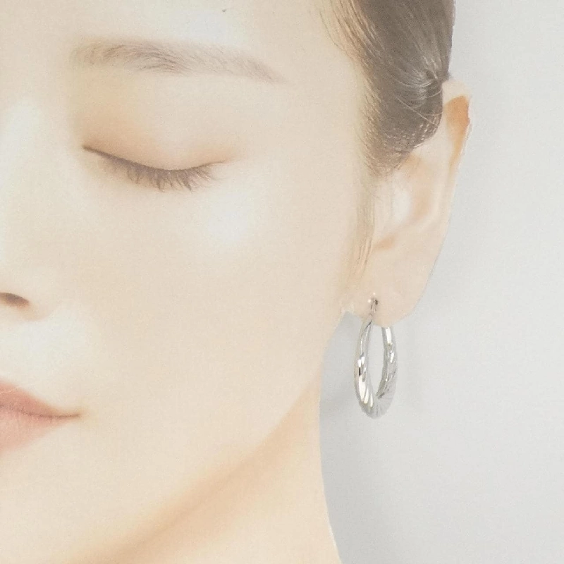 Bông tai Uno Aere 750WG 665578