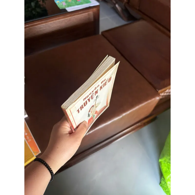 Truyện Kiều | Nguyễn Du- K5 1046199