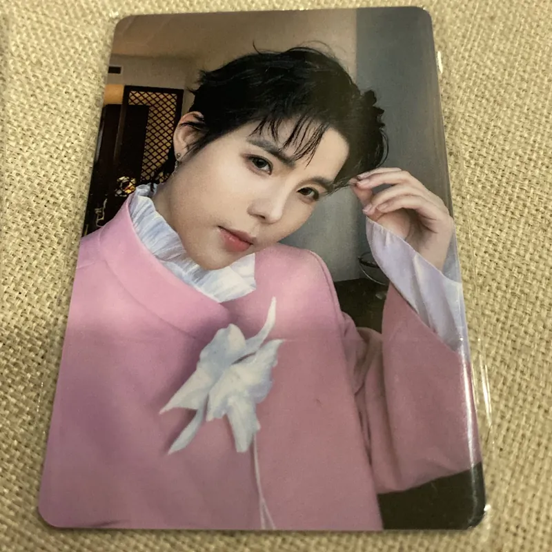 (Official) Card bo góc Anh Trai Say Hi - Vũ Cát Tường - Còn mới 739293