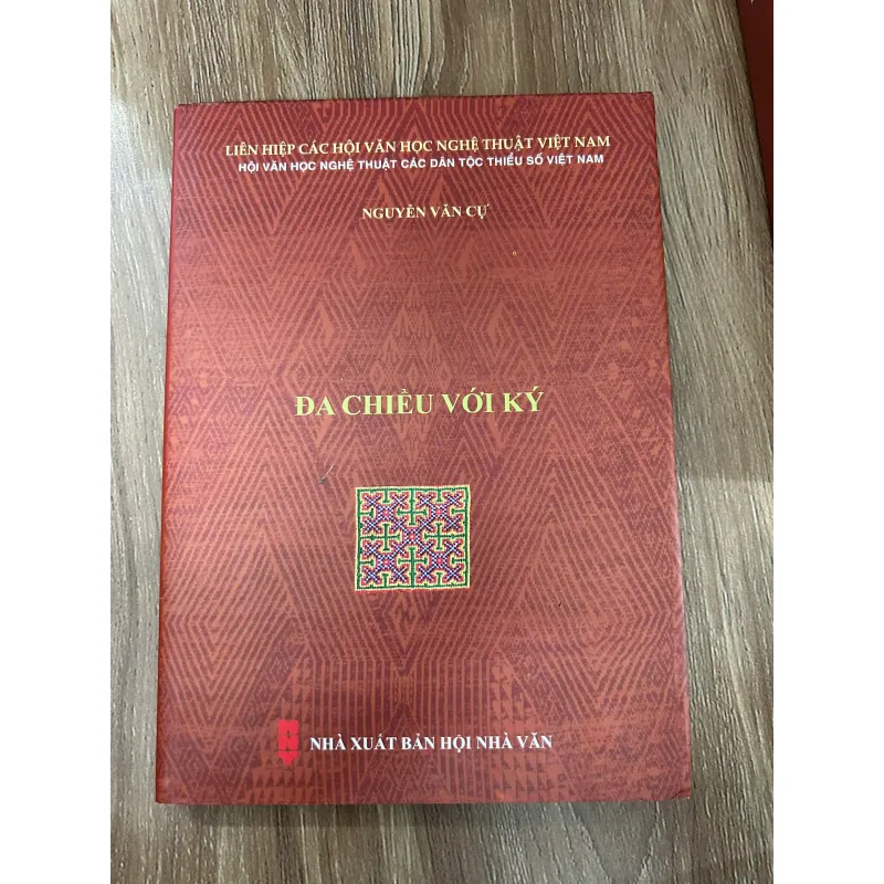 Đa Chiều Với Ký – Nguyễn Văn Cự 761188