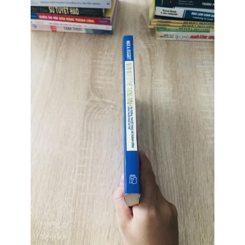 NGÔN NGỮ CƠ THỂ THÔNG MINH 1022532