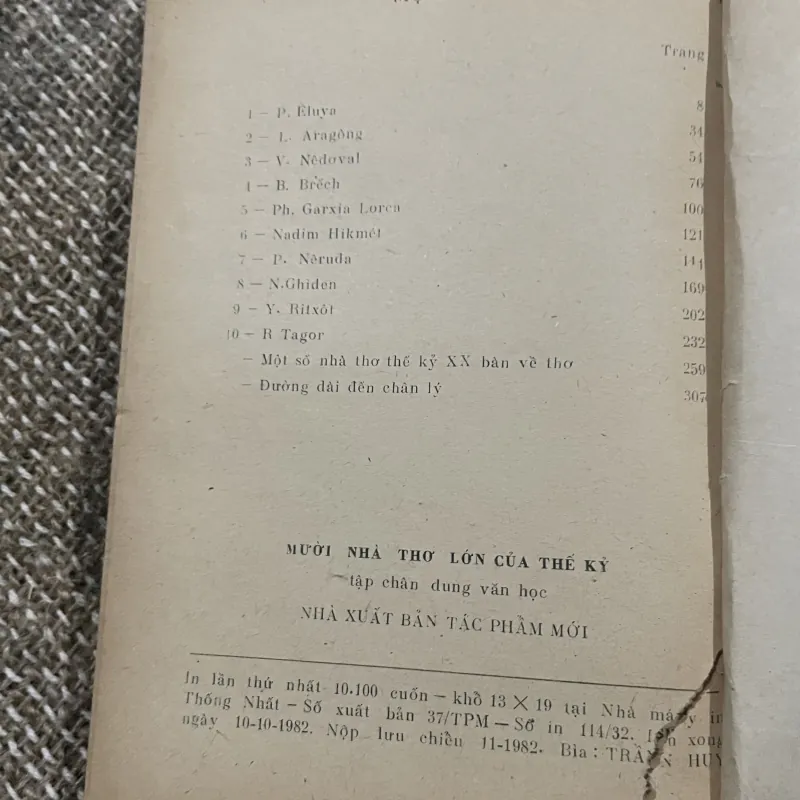 10 nhà thơ lớn của thế kỷ  1029144