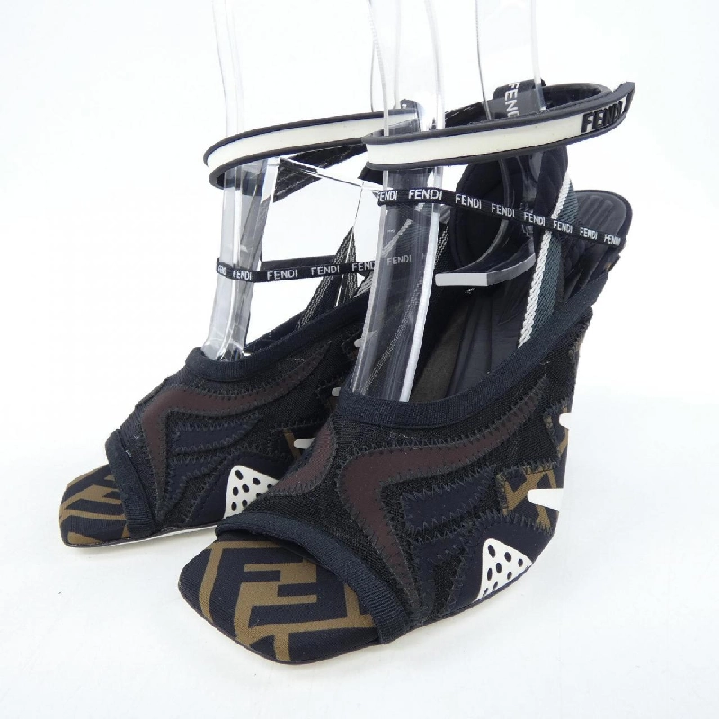 Giày sandal FENDI - Hàng hiệu Authentic 828784