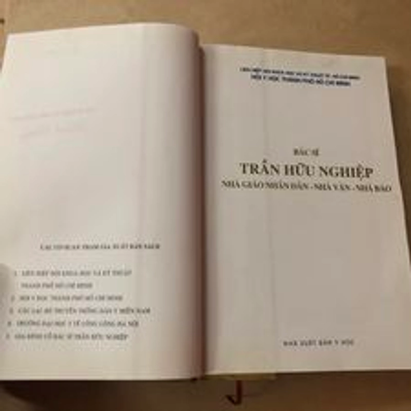 Sách Bác sĩ Trần Hữu Nghiệp - Nhà báo nhân dân, nhà văn, nhà báo 305435