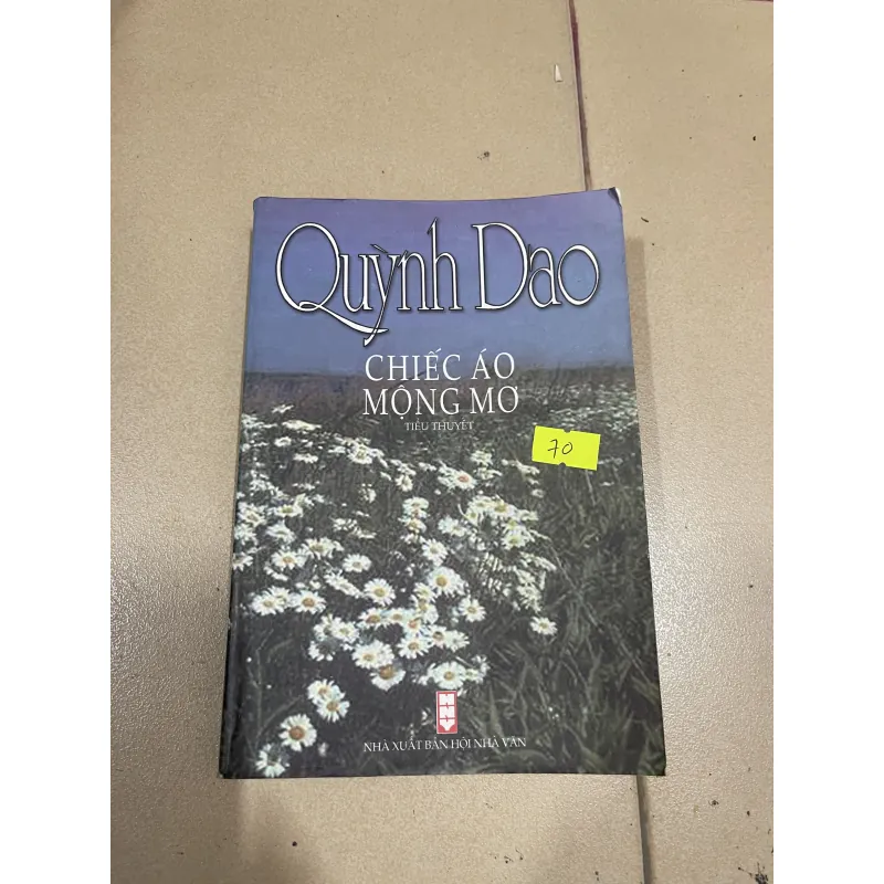 Chiếc áo mộng mơ - Quỳnh Dao (c47) 933338