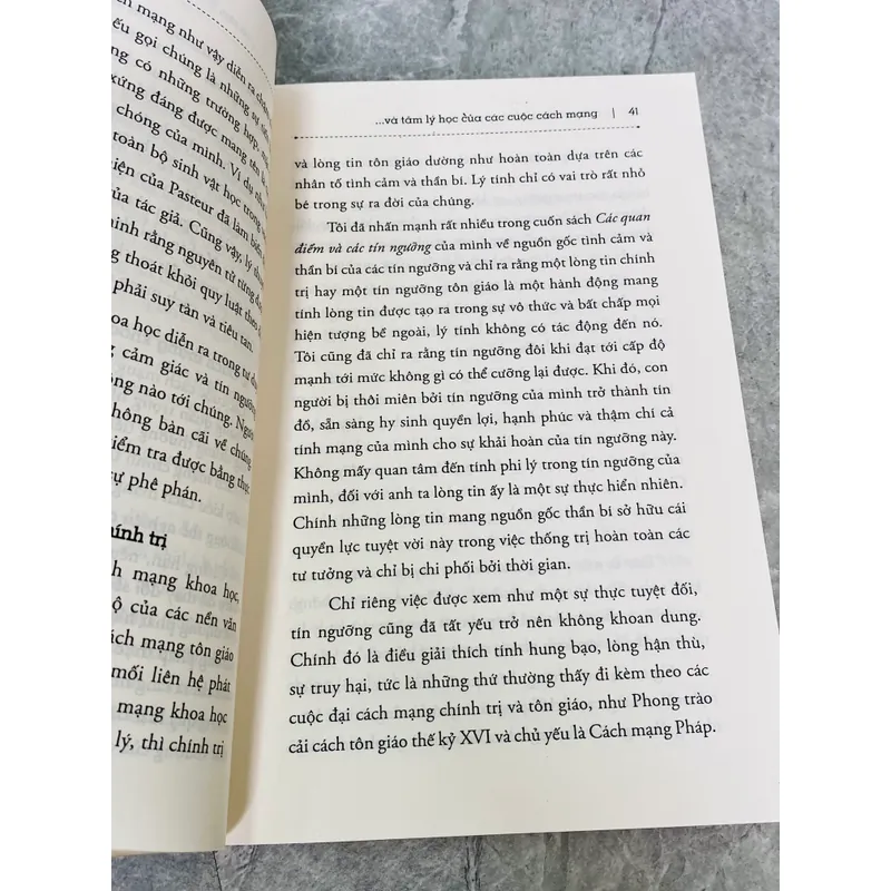 CÁCH MẠNG PHÁP VÀ TÂM LÝ HỌC CỦA CÁC CUỘC CÁCH MẠNG - GUSTAVE LE BON 553624