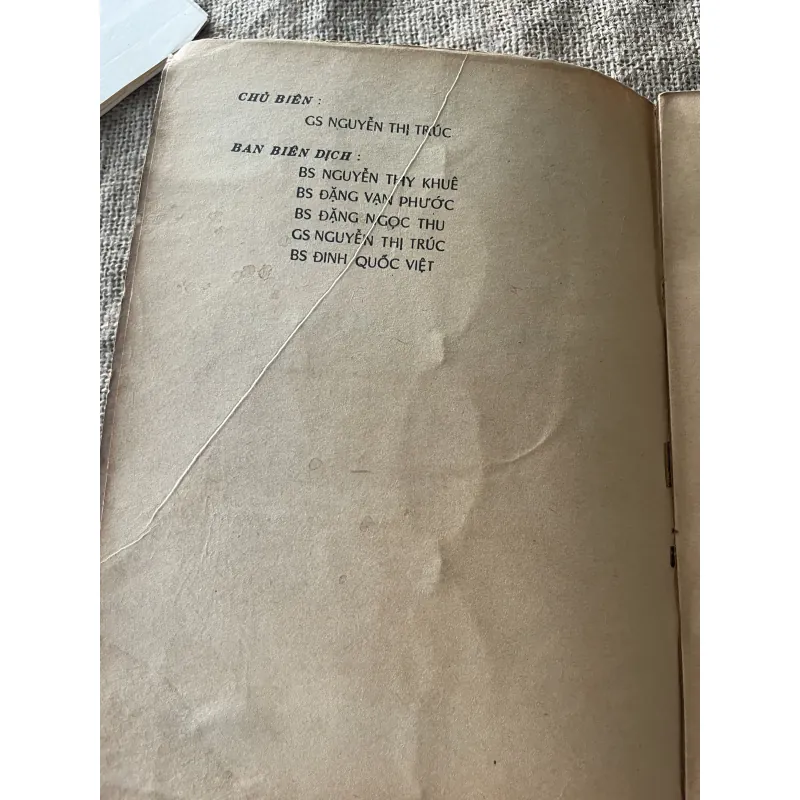 Số tay điều trị nội khoa tập 2-  tài liệu dịch từ nước ngoài 789635