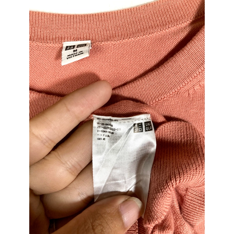 Áo Cadigan Mongtoghi Nhật Nhà Uniqlo
Size M/L 353213