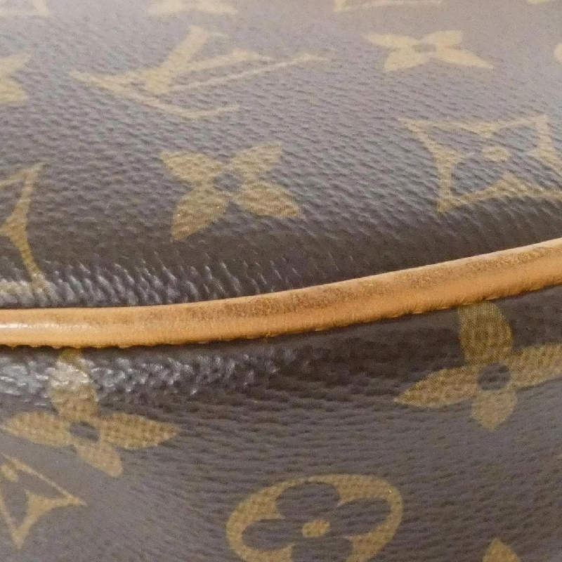 Túi đeo vai Louis Vuitton Monogram Loop M81098 611055