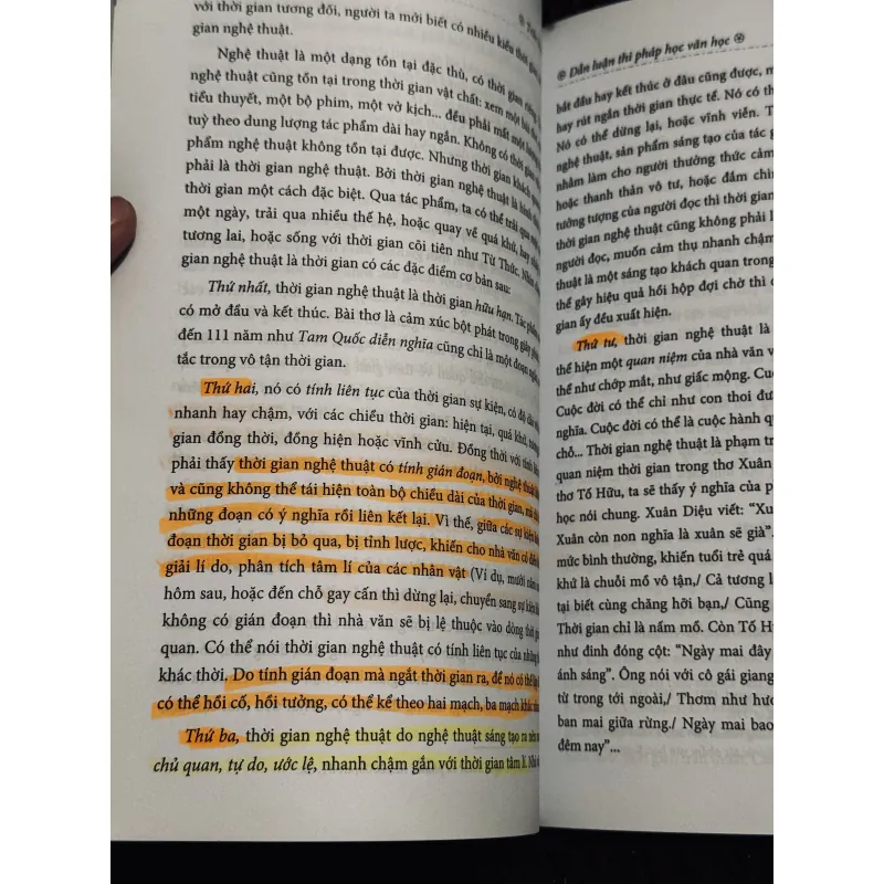 Dẫn luận thi pháp học văn học 974721