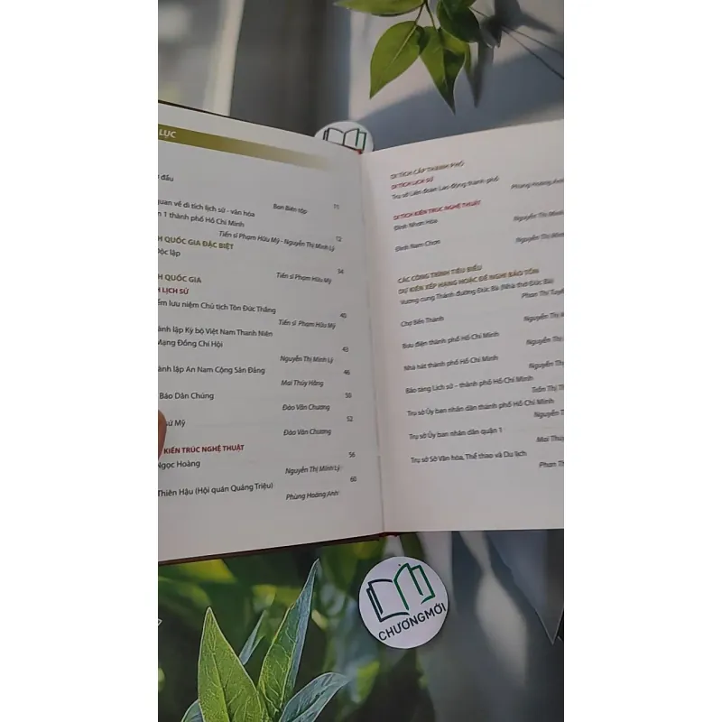 [MIỄN PHÍ BỌC SÁCH] Dấu Ấn Lịch Sử - Văn Hóa Quận 1 Thành Phố Hồ Chí Minh 990172