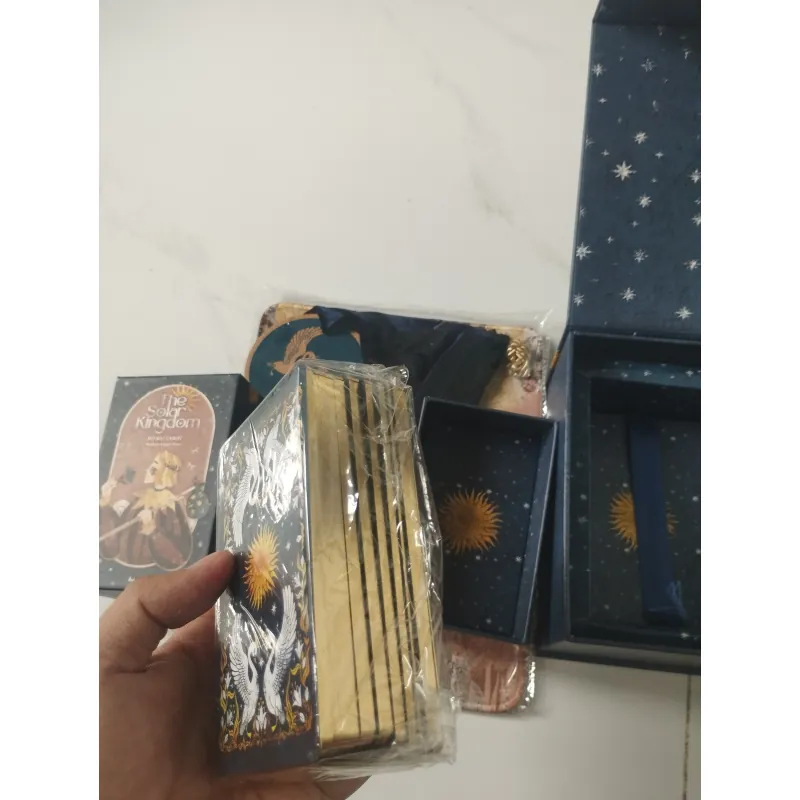 Boxset the solar king dom bộ bài và sách hướng dẫn( bản đặc biệt) 1011162