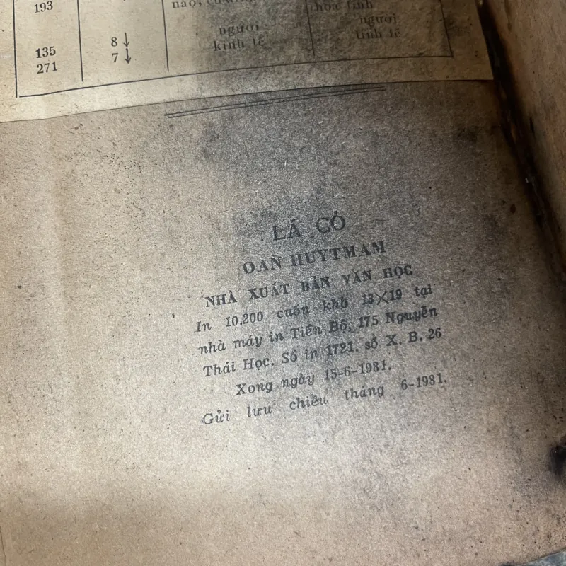 Lá cỏ Uytman XB 1981 763306