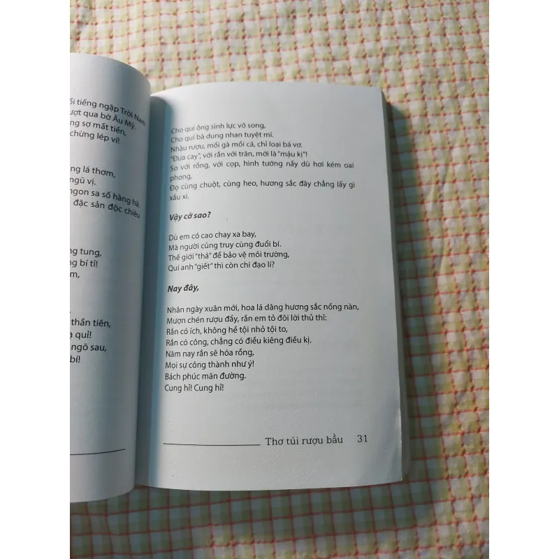 THƠ TÚI RƯỢU BẦU - KHA TIỆM LY 713717