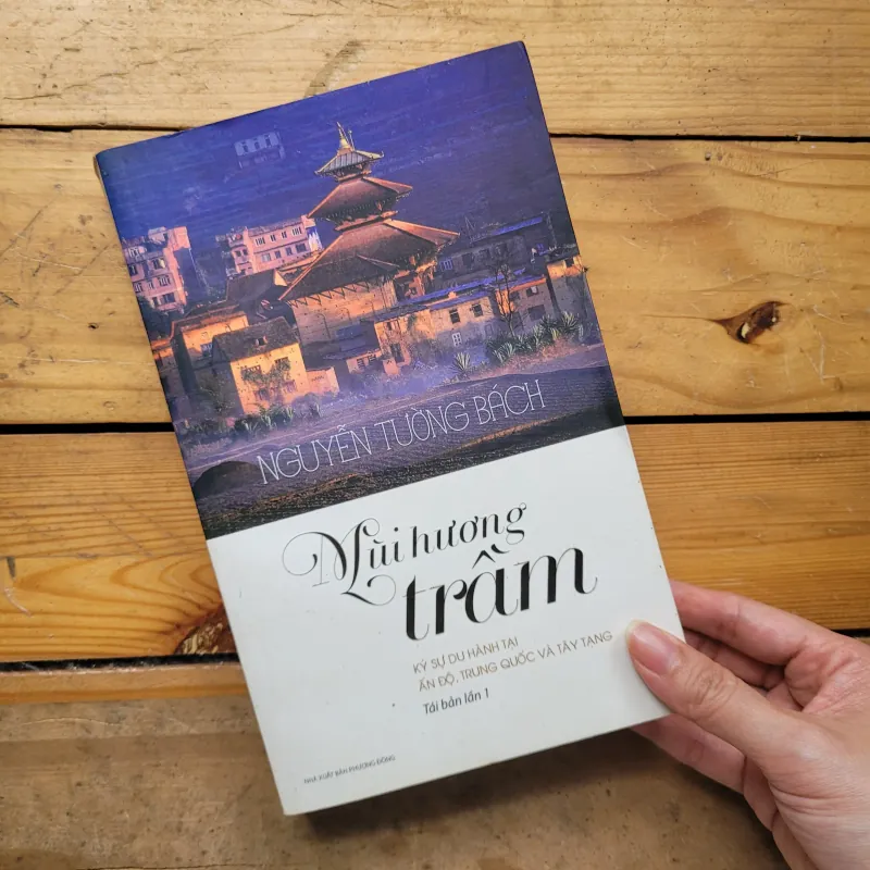 Mùi hương trầm - Nguyễn Tường Bách  1009152