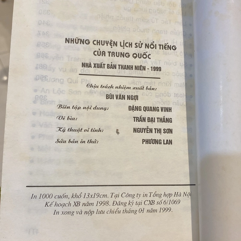 NHỮNG CHUYỆN LỊCH SỬ NỔI TIẾNG CỦA TRUNG QUỐC (XB 1999) 476827