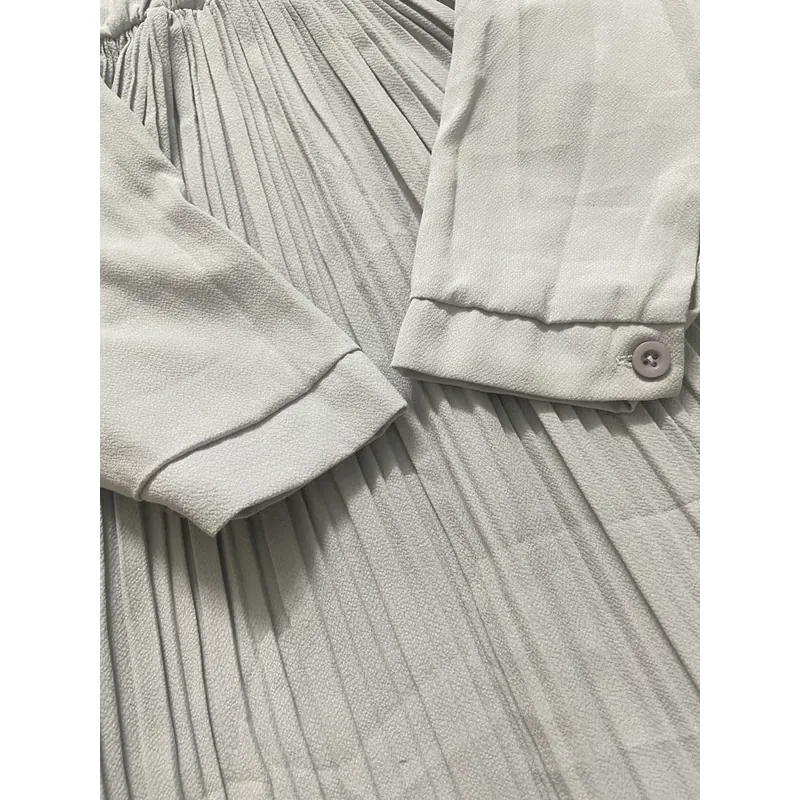 Đầm xoè tay dày cổ điển 603498