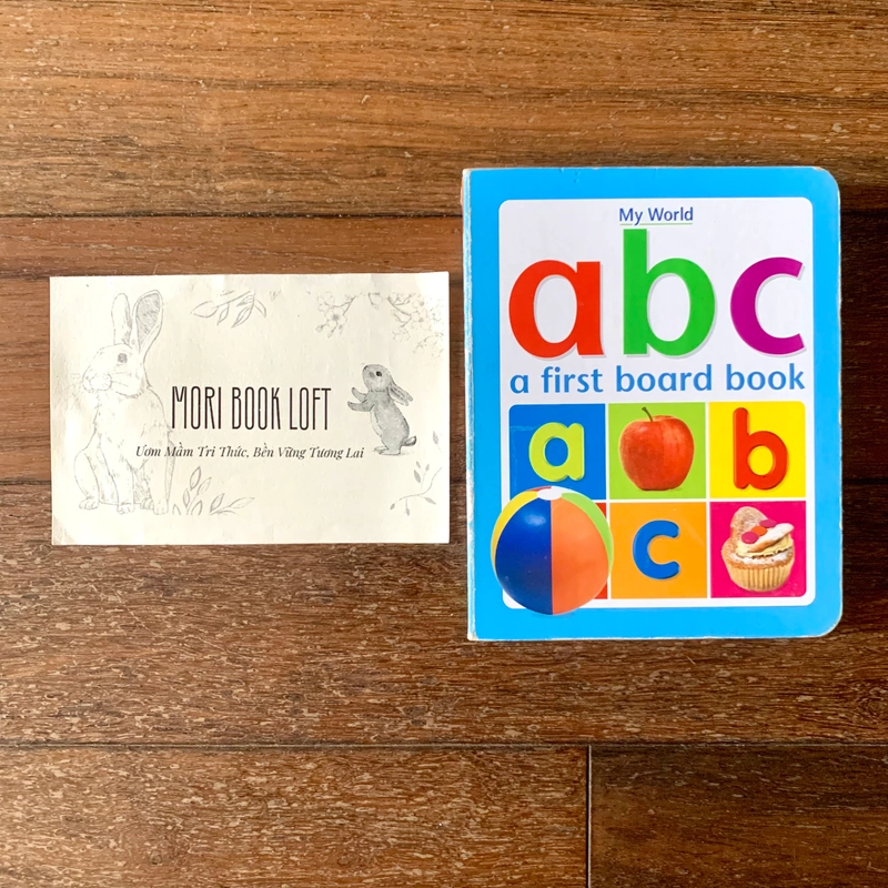 Sách ngoại văn My World ABC: A First Board Book, Used 540730