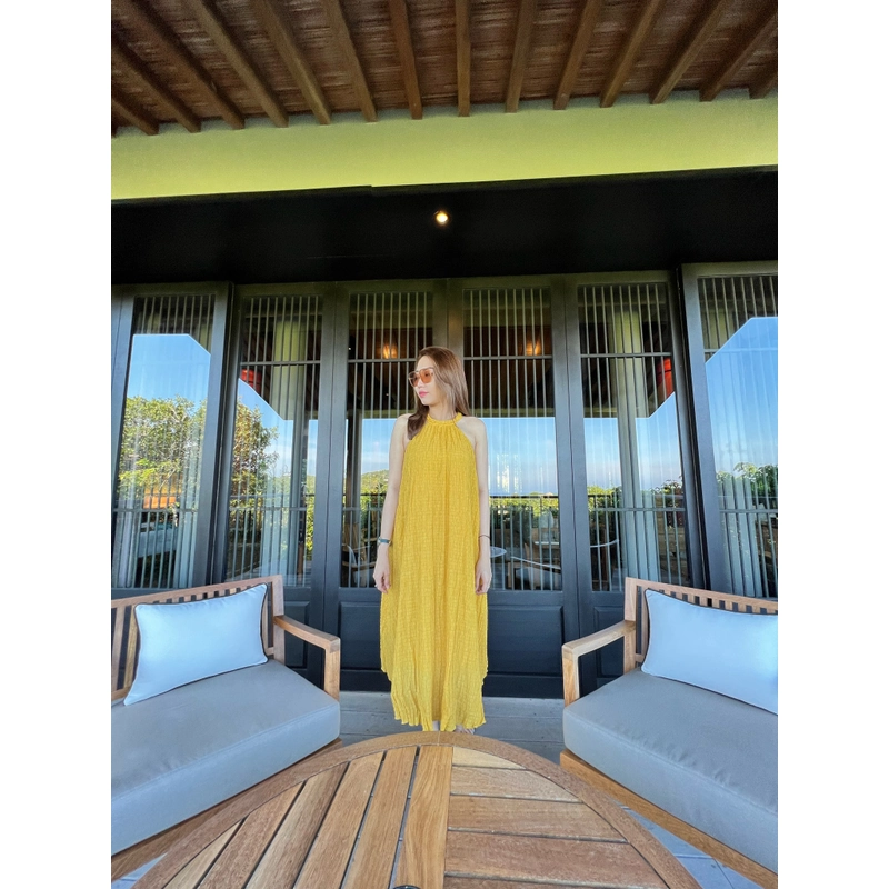 Đầm cổ yếm  443755