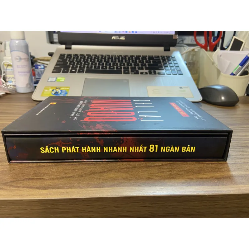 Mưa Đỏ - bản đặc biệt, bìa cứng, chữ ký scan tác giả 732123