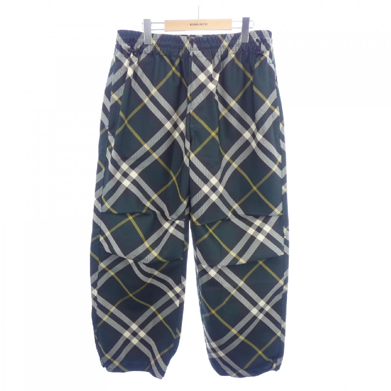 Quần BURBERRY - Hàng hiệu Chính hãng 893536