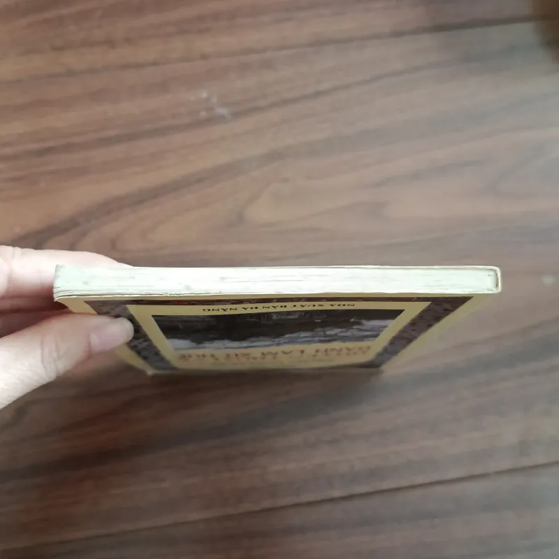 Nguyễn triều cố sự - huyền thoại về danh lam xứ huế 759479