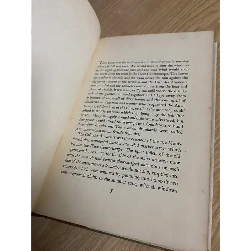 Sách cũ: A Moveable Feast - Ernest Hemingway 971606