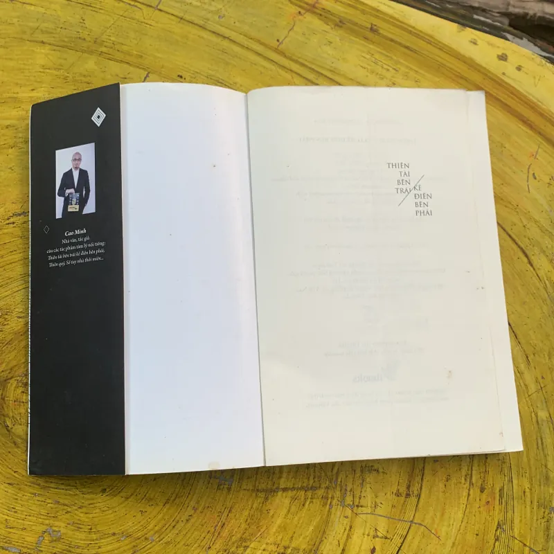THIÊN TÀI BÊN TRÁI, KẺ ĐIÊN BÊN PHẢI- Cao Minh 789723
