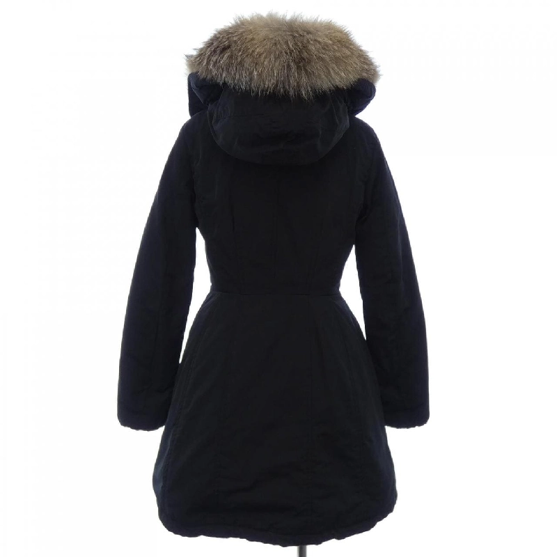 Áo khoác lông vũ MONCLER 641482