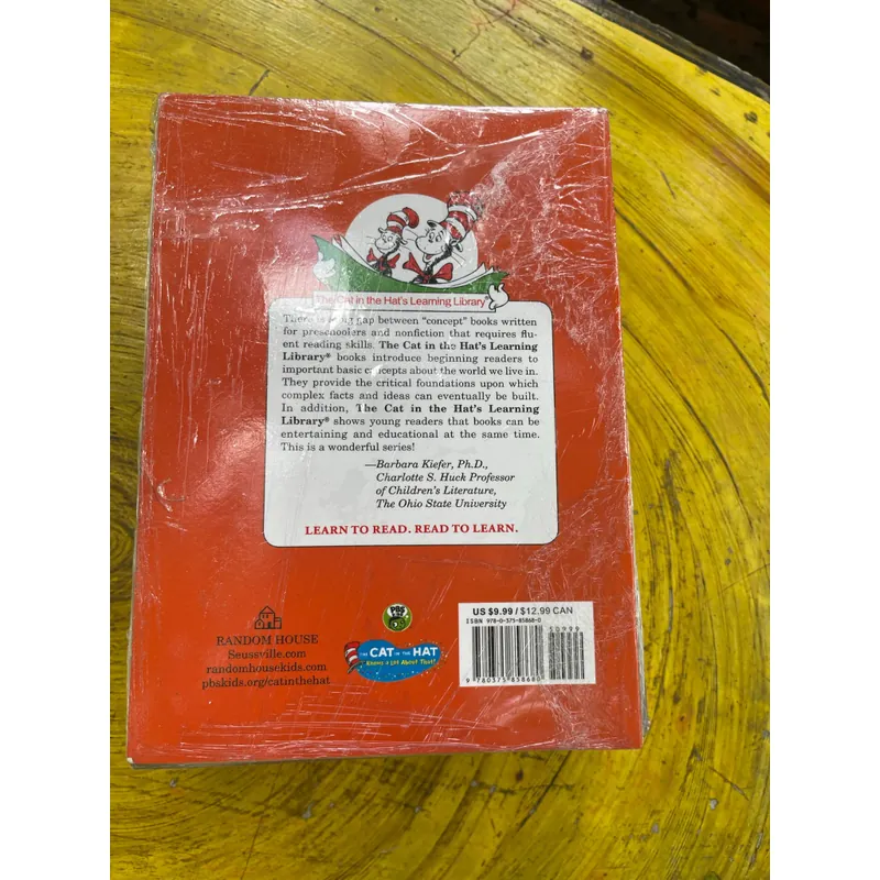 By BONNIE WORTH illustrated by Aristides Ruiz “ THE CAT IN THE HAT’SLEARNING LIBRARY 553533