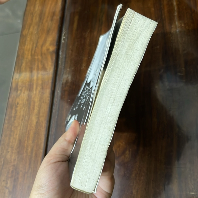 Thiên tài bên trái kẻ điên bên phải 534059