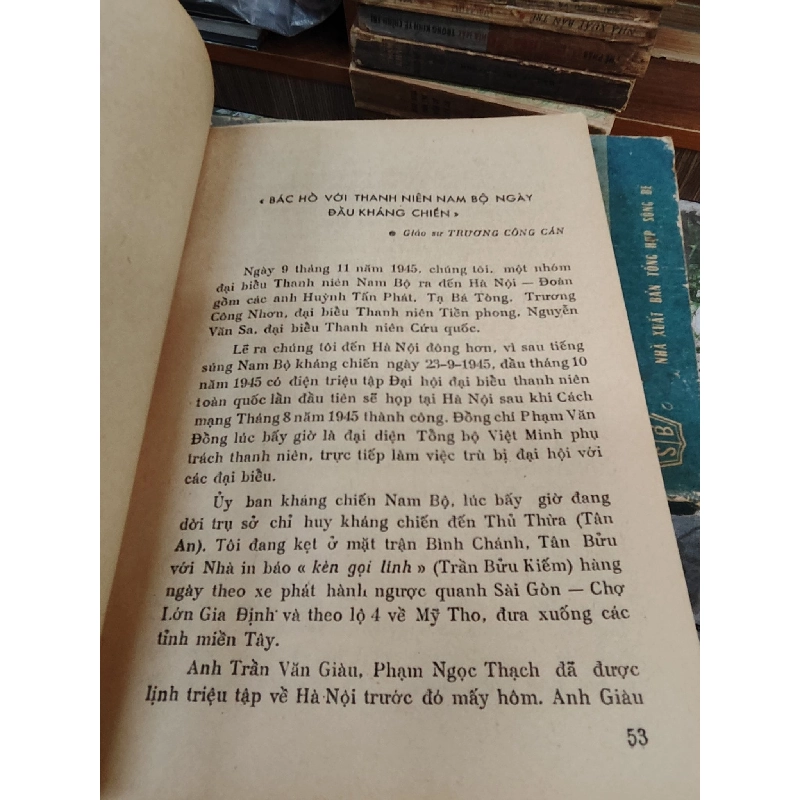 Bác Hồ với Miền Nam Miền Nam với Bác Hồ - tập 2 1019269