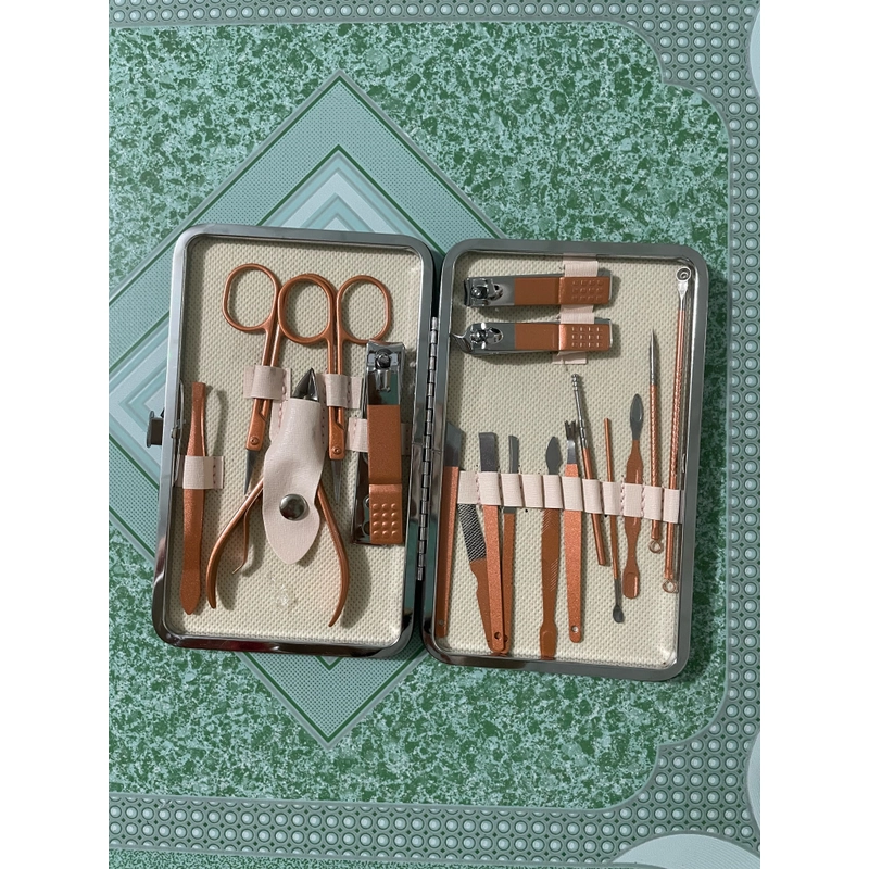 Bộ dụng cụ làm móng 18 món 451744