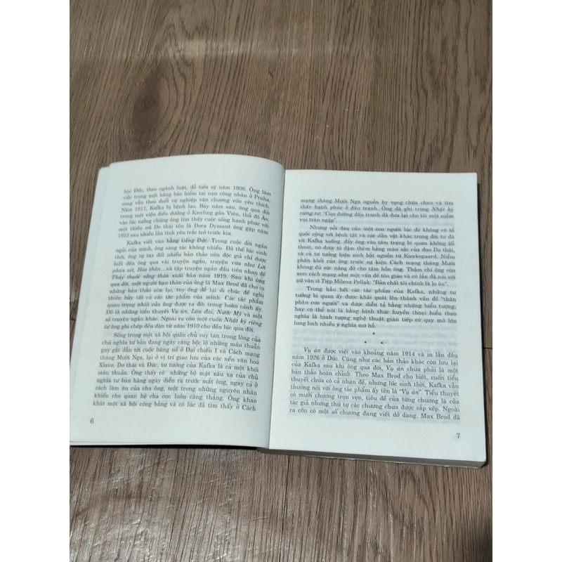Tiểu thuyết "Vụ án", Franz Kafka, sách cũ 465898