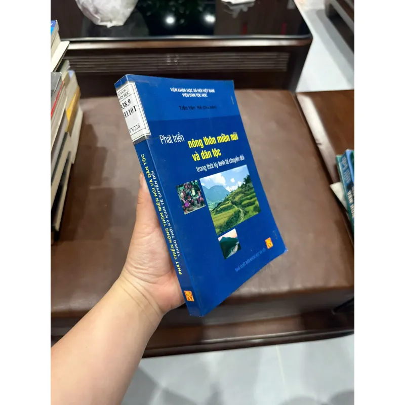 PHÁT TRIỂN NÔNG THÔN MIỀN NÚI VÀ DÂN TỘC- K5 1031101