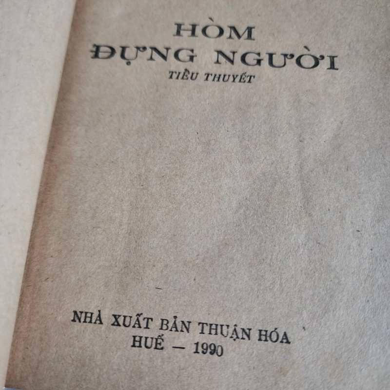 Hòm đựng người | Nguyễn Triệu Luật 526122