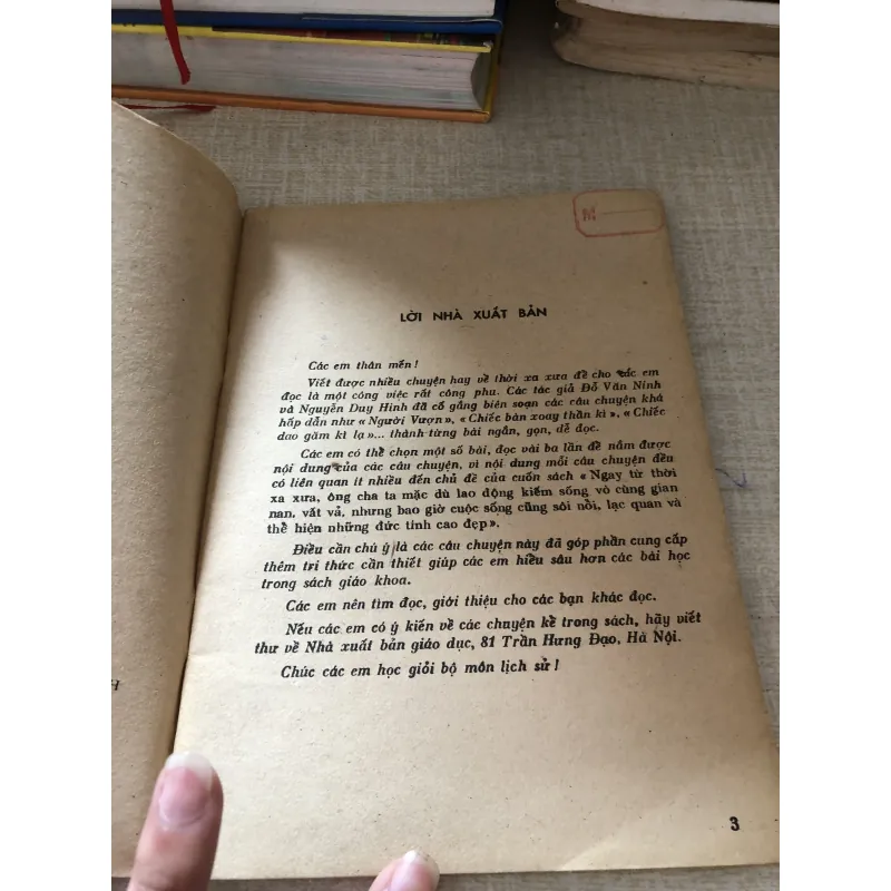 Những mẫu chuyện lịch sử buổi đầu dựng nước  975901