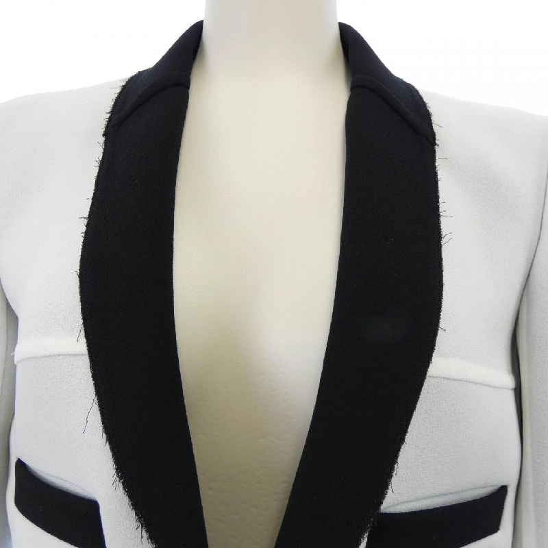 Áo khoác CHANEL P49014V35772 - Hàng hiệu Chính hãng 818675