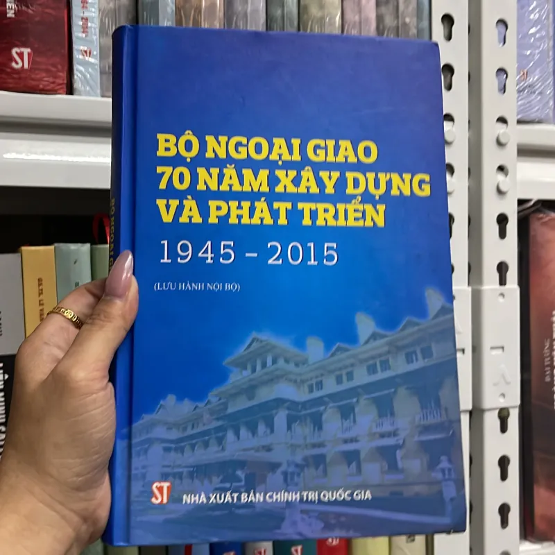 Bộ Ngoại Giao 996546