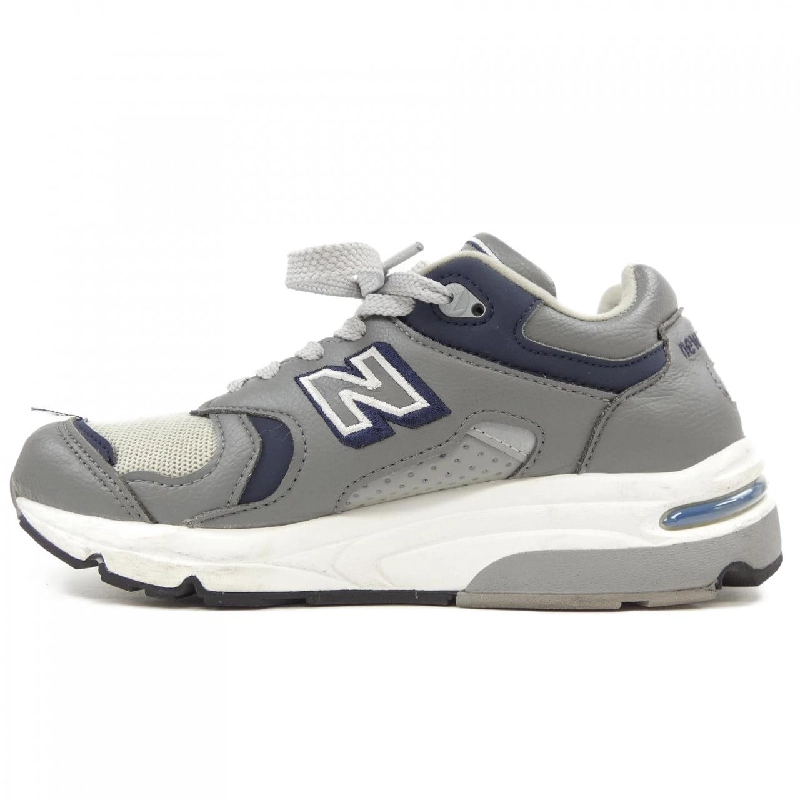 Giày thể thao New Balance M1700GRA - Hàng hiệu Chính hãng 830131
