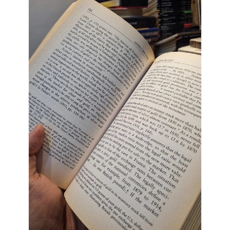 MONEY MISCHIEF : Episodes In Monetary History - Milton Friedman 184591